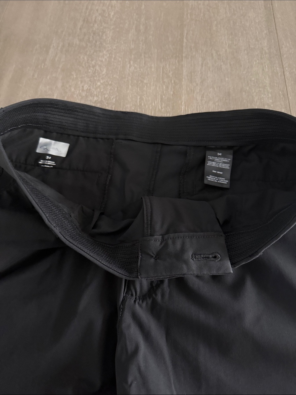 Greg Norman Collection Men's Black Athletic Golf Shorts